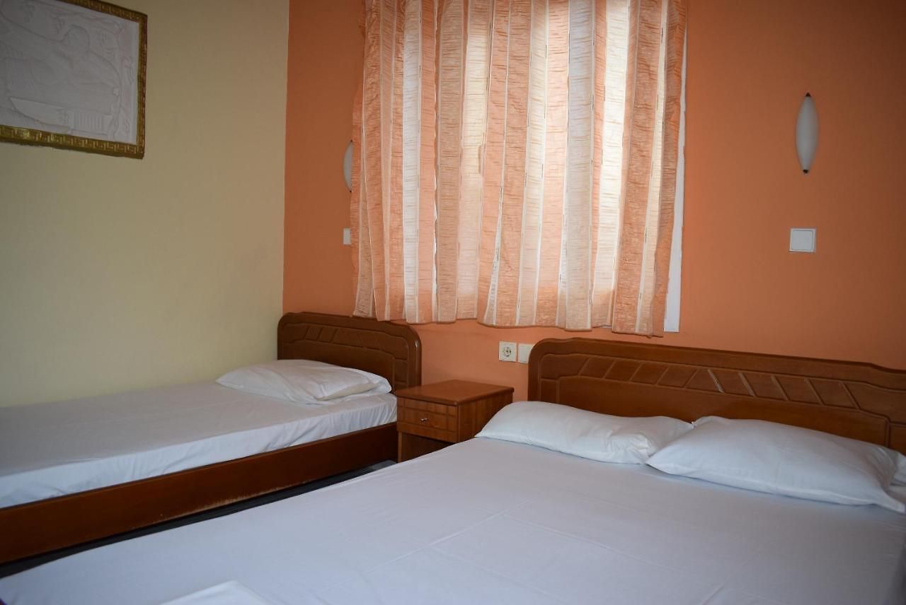 Family Room at Hotel Elli Paralia Katerinis